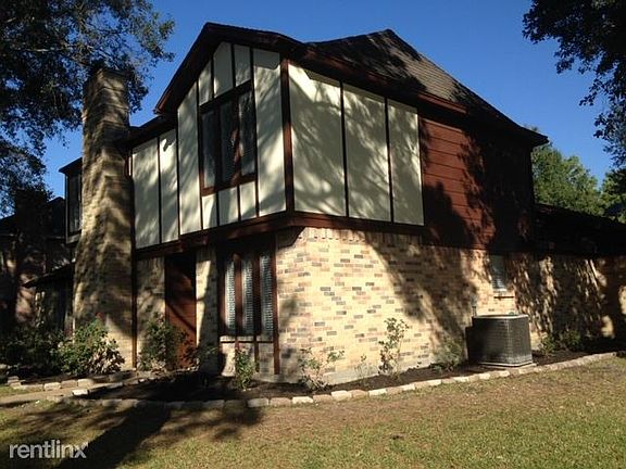 5th image of 22402 Bucktrout Ln
