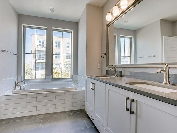 3rd image of 3727 Panalero Ln