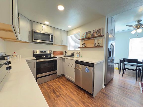 3rd image of 4318 53rd St APT 1