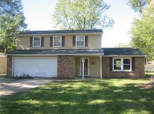 4921 Eicher Dr, Fort Wayne, IN 46835