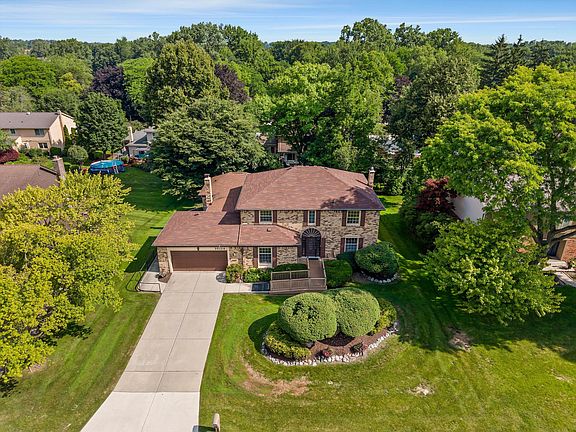 4th image of 35126 Quaker Way