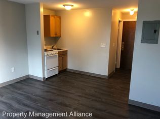 525 Oak St APT 8, Syracuse, NY 13203