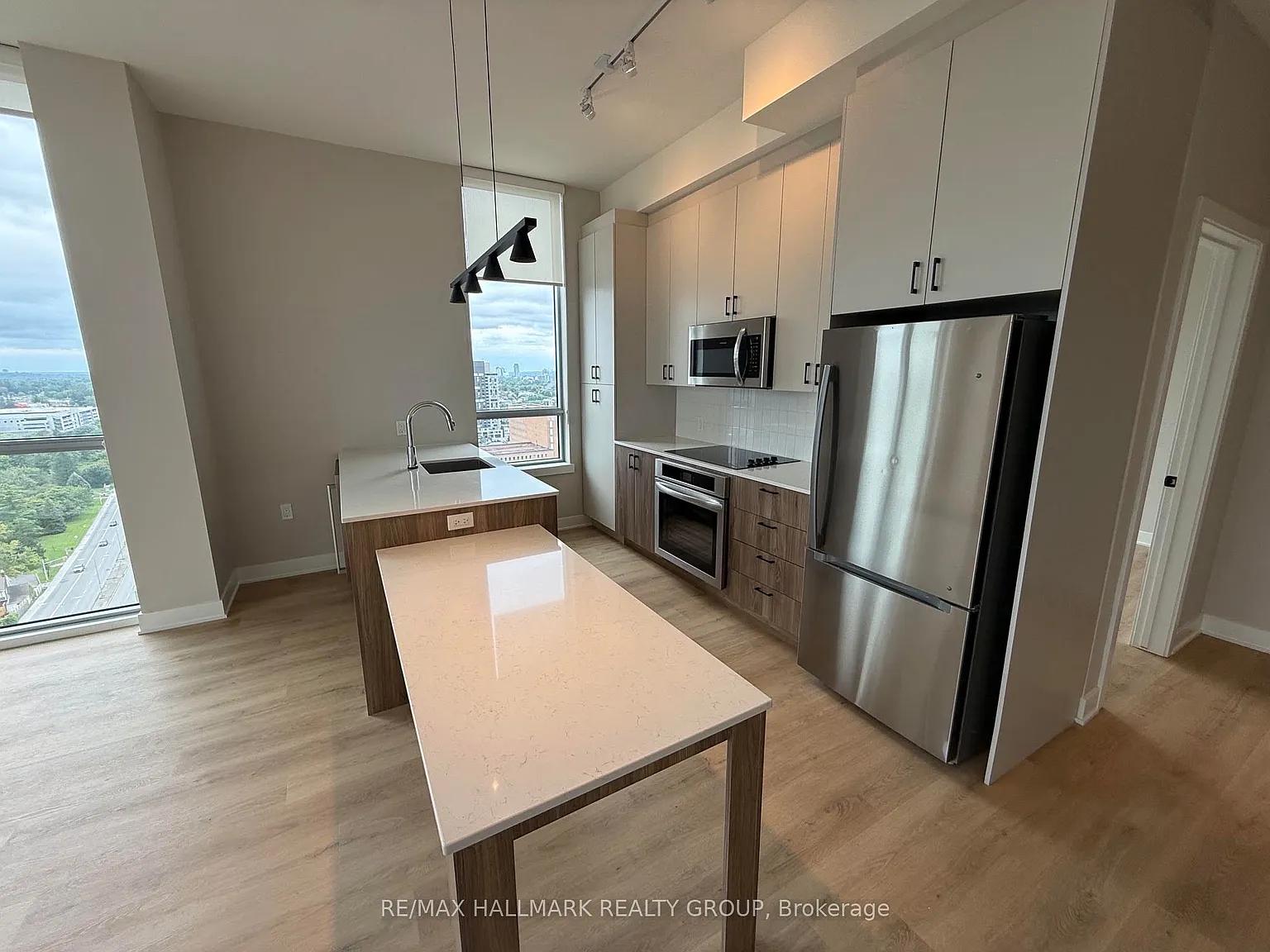 2 bed, $4,325 — Photo 3