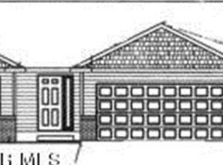 1178 Hill Ct NE, Pine Island, MN 55963