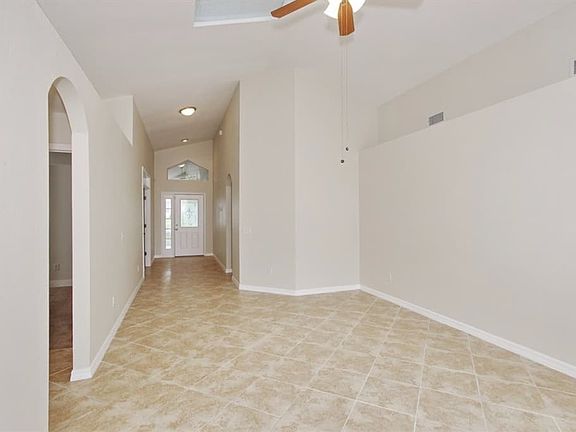 3rd image of 2336 South Ave