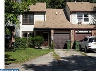 107 Foxwood Ct, Marlton, NJ 08053