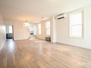 33 E 57th St, Brooklyn, NY 11203