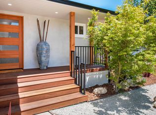 3021 Samarkand Dr, Santa Barbara, CA 93105
