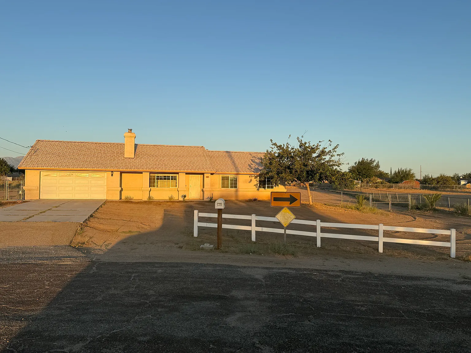 9822 Hawthorne Avenue — Photo 4