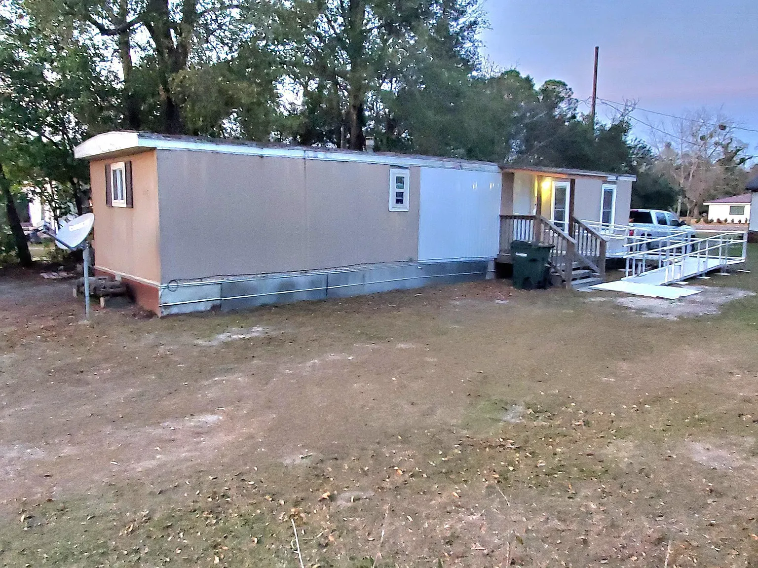 2 bed, 1000 sqft, $800 — Photo 3