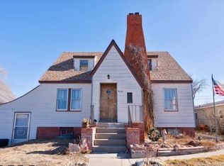 517 S Main St, Lusk, WY 82225