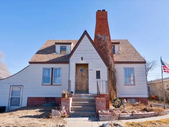 517 S Main St, Lusk, WY 82225
