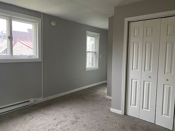 4th image of 60 E Louther St APT 3