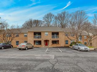 5808 Cove Landing Rd APT 201, Burke, VA 22015