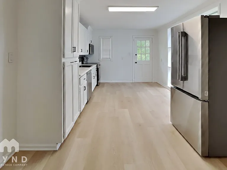 3340 Peach Dr — Photo 4