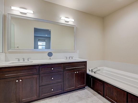 5th image of 716 Tranquility Cir Unit 1
