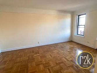 Rented by Realty 2000 Corp