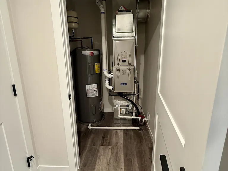 516 Cottage Ave #301 — Photo 3