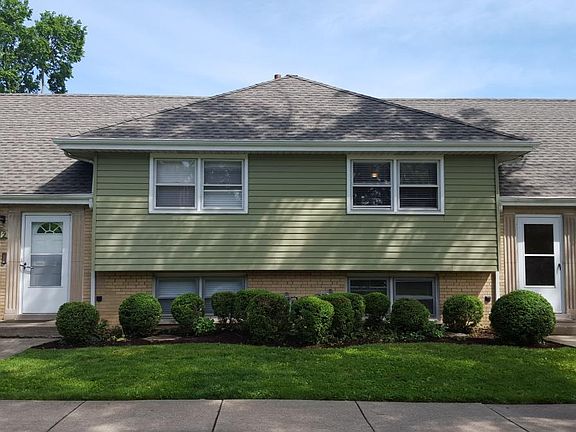 2nd image of 100 Hillgrove Ave