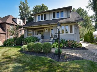 20821 Avalon Dr, Rocky River, OH