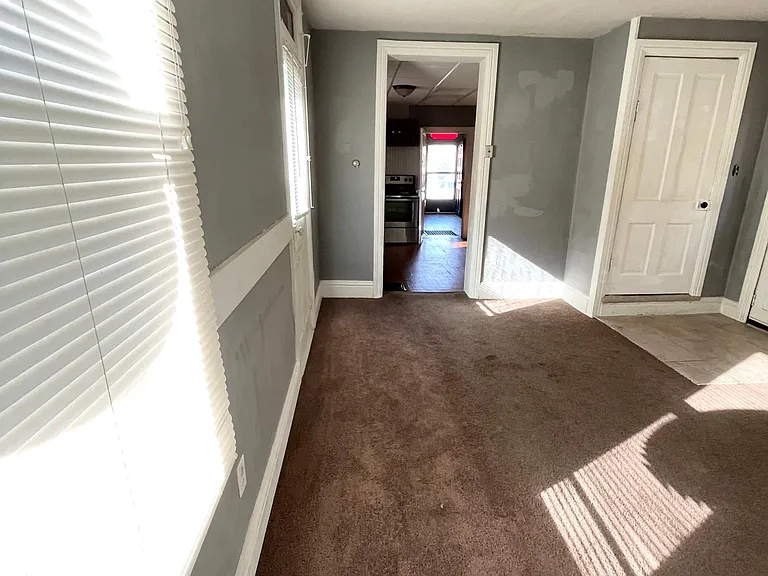 506 W Main St #506 — Photo 6