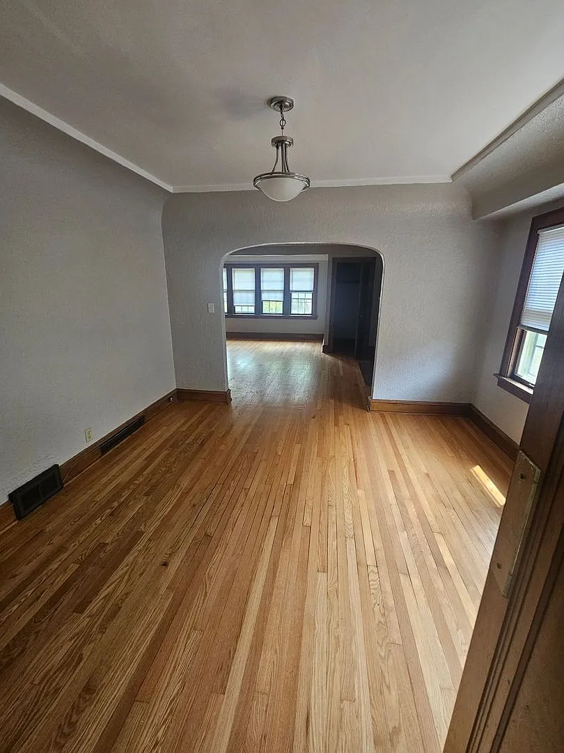 4147-4149 N Bartlett Ave. (Duplex) — Photo 3
