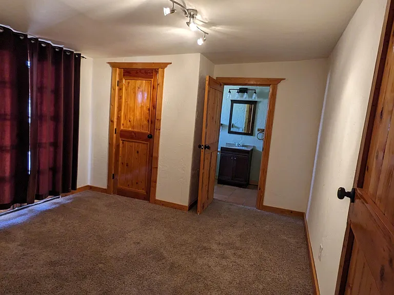3166 Falderman Ave — Photo 10