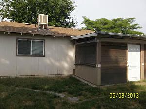 3rd image of 3510 Gardenia St