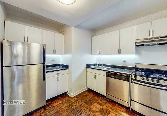 5th image of 240 E 82nd St #1U