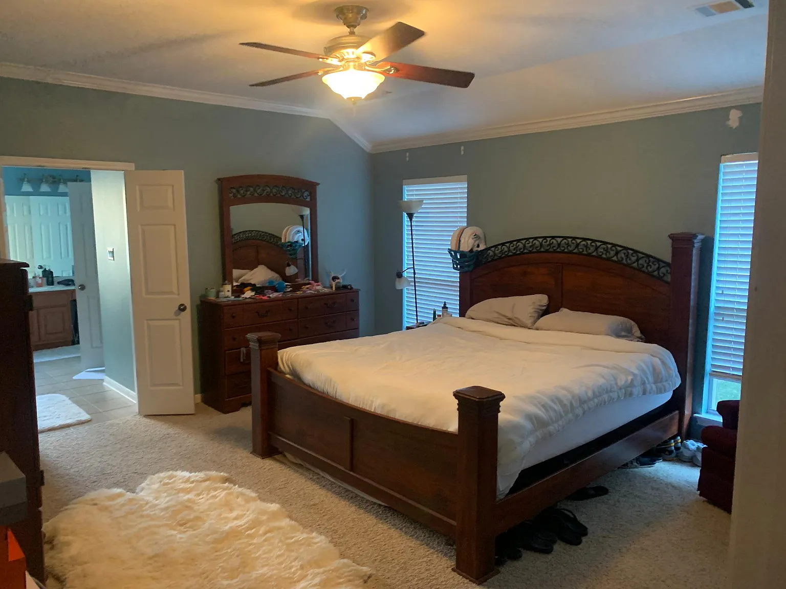 114 Blue Thorn Trl — Photo 3