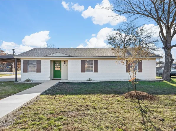 327 Norwood Dr, Woodway, TX 76712