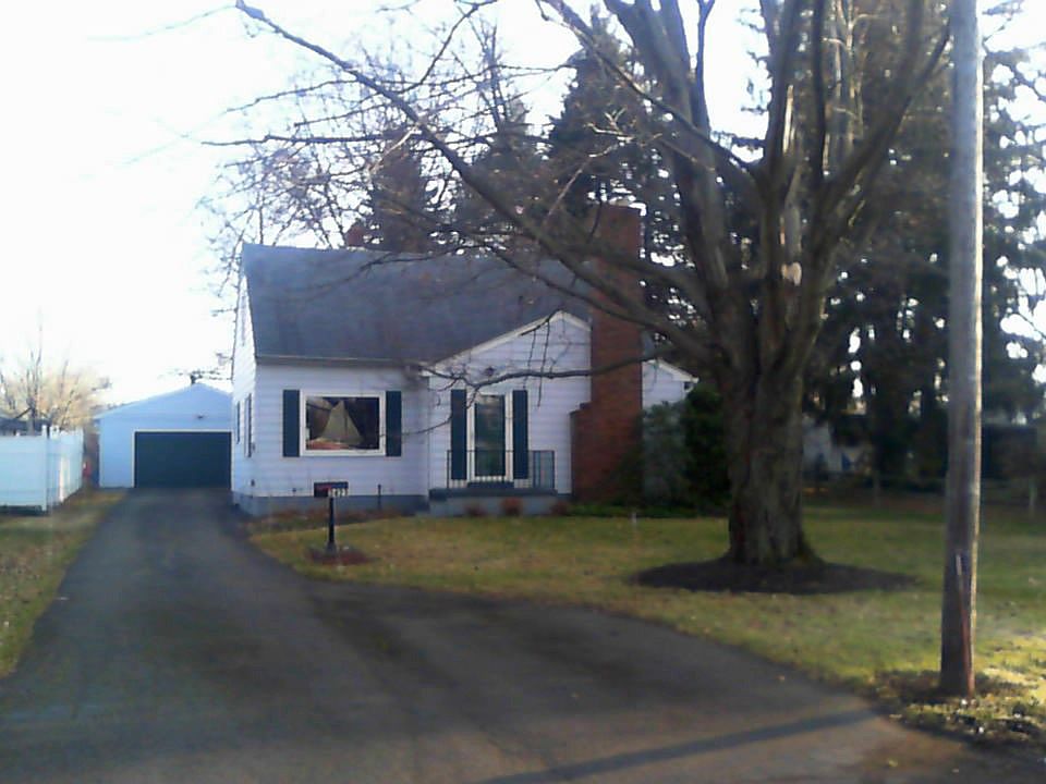 3423 WEST TENTH STREET