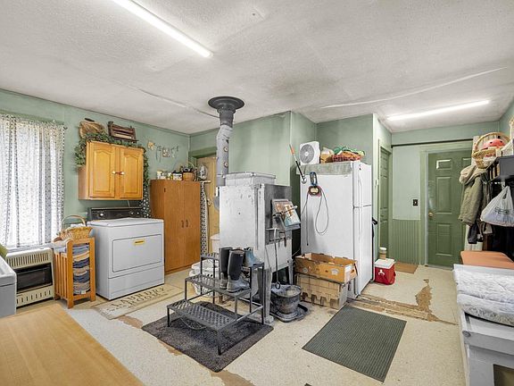 3rd image of 2830 Shady Lane ROAD