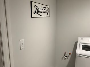 6 Meadowlark Dr, Stevens, PA 17578