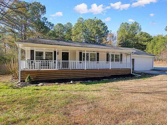 2nd image of 207 John Walraven Rd