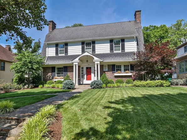 1333 Park Ridge Pl, Cincinnati, OH 45208