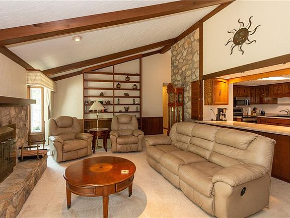 5th image of 311 Woodland East Dr