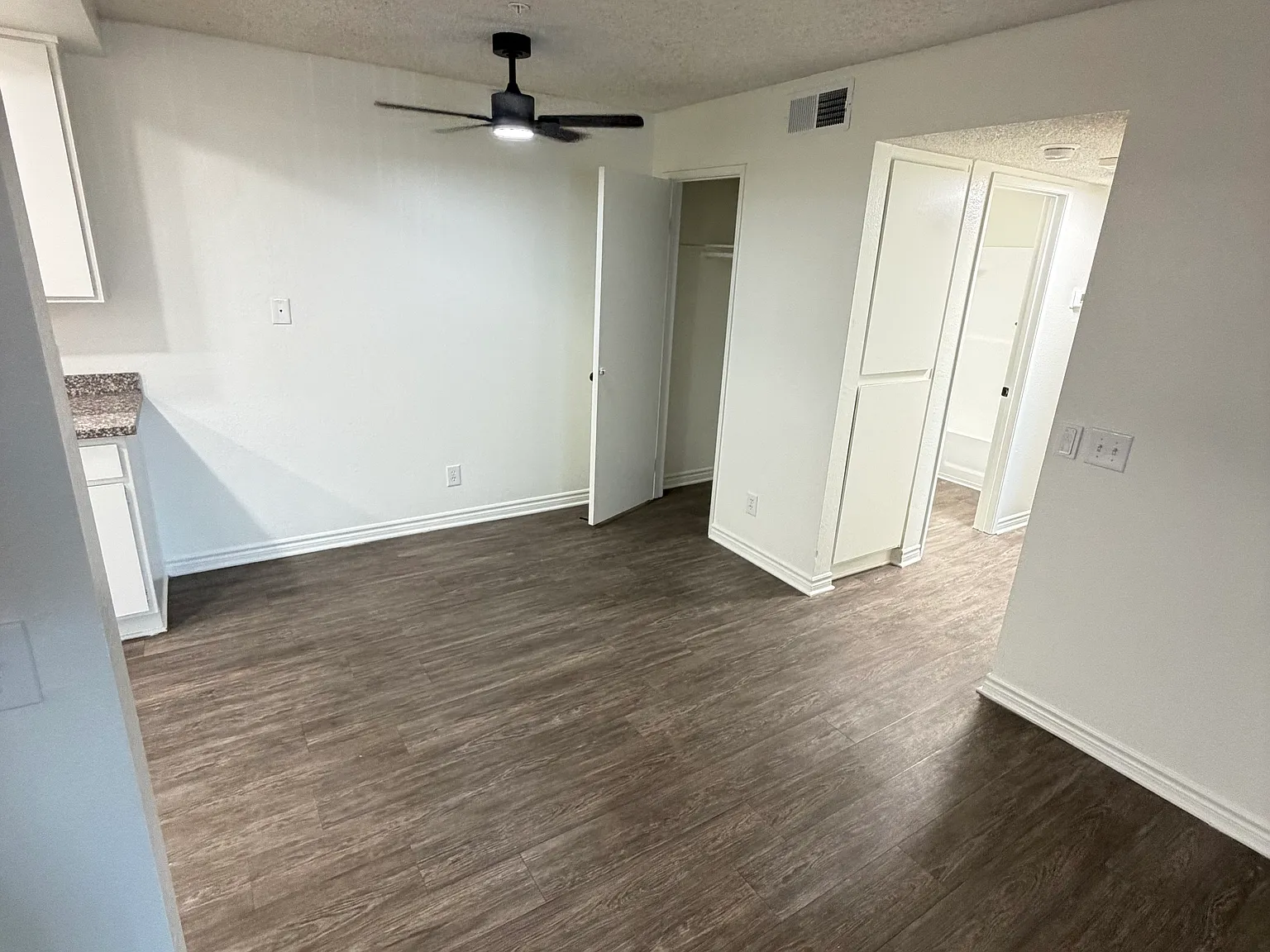Rancho Vista Apartments — Photo 4