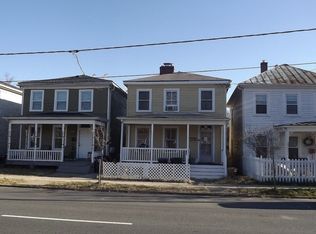 1307 Princess Anne St, Fredericksburg, VA