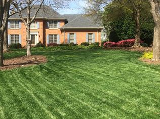 206 Creekridge Dr, Spartanburg, SC 29301