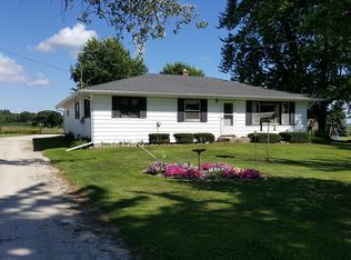 W8846 Lincoln Rd, Van Dyne, WI 54979
