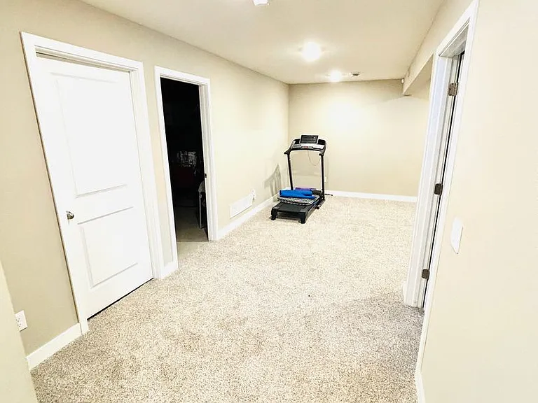 18031 Headwaters Dr — Photo 19