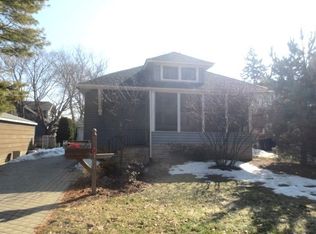 361 Elm St, Elgin, IL 60123