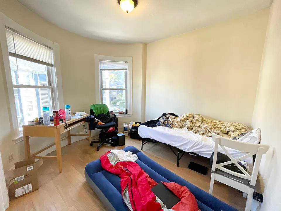 17 Sachem St #3