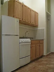 Rented by Tower Brokerage