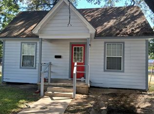 2412 8th St, Bay City, TX 77414