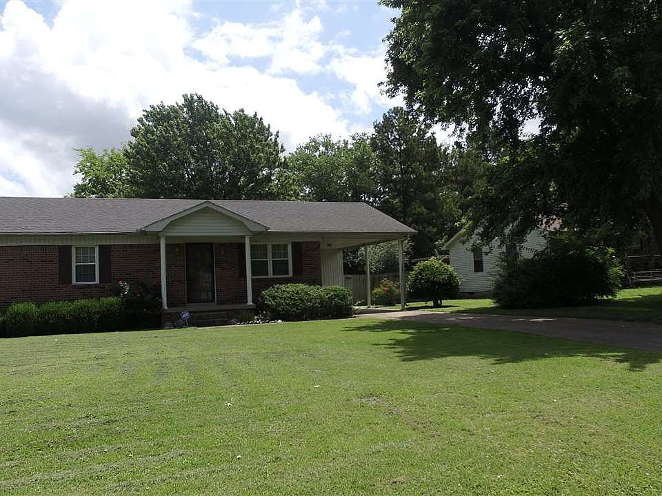 1st image of 2138 Ellen Dr