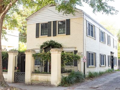 47 Laurens St APT A, Charleston, SC, 29401