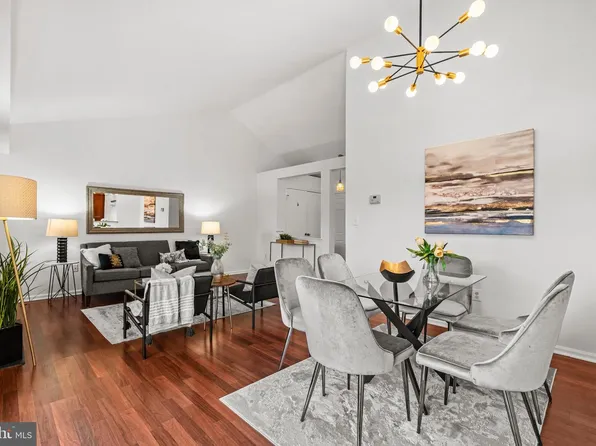 4531 28th Rd S #9-7, Arlington, VA 22206