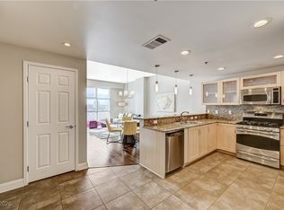 150 Las Vegas Blvd N Unit 1811, Las Vegas, NV 89101